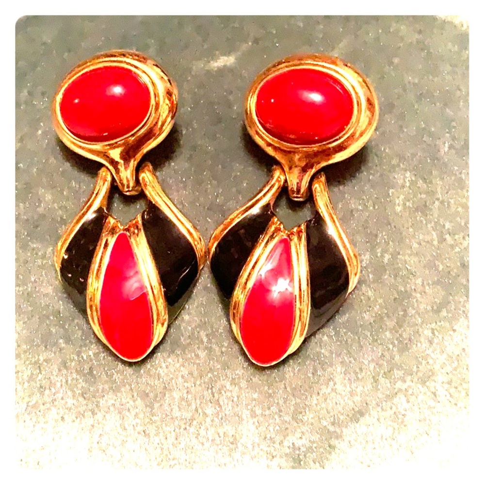 Gorgeous vintage art deco earrings